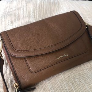 Vera Bradley cross body purse